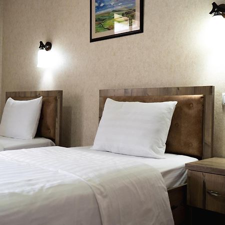 טשקנט Tourist Inn Hotel מראה חיצוני תמונה
