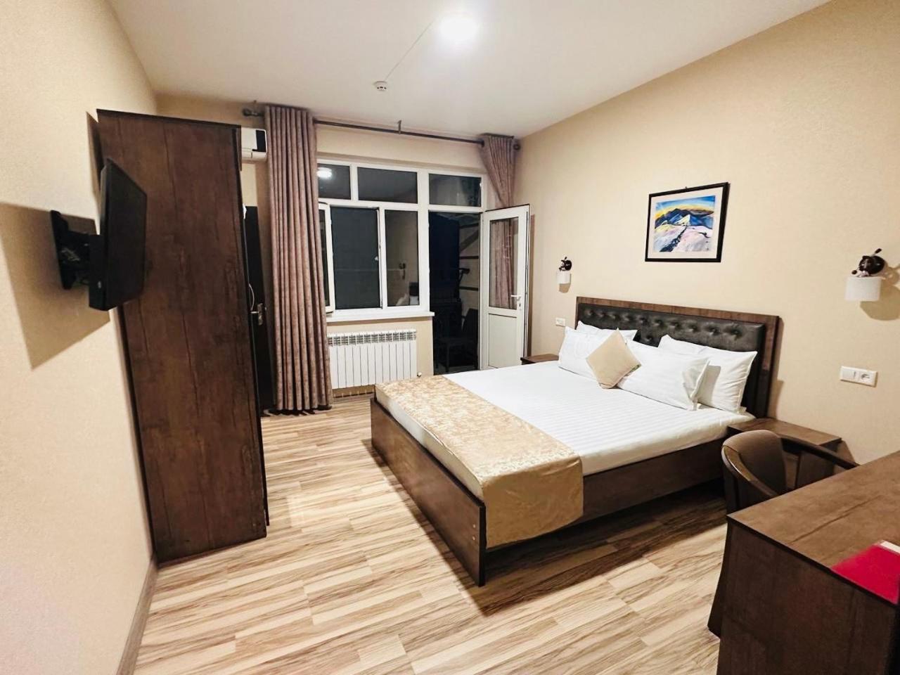 טשקנט Tourist Inn Hotel מראה חיצוני תמונה